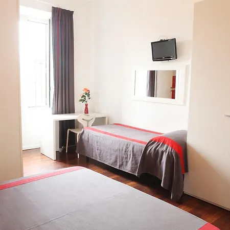 Youbed Superior Oda ve Kahvaltı 3*